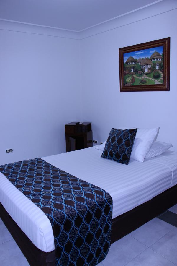Gran Hotel Cali Buitenkant foto